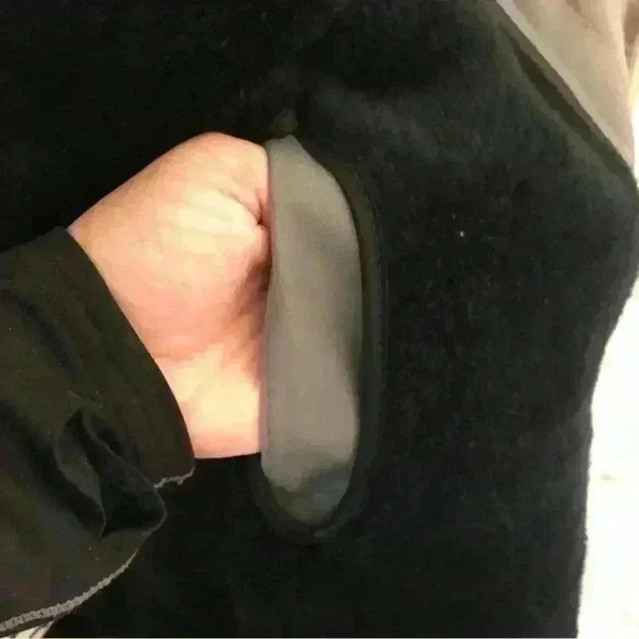 London Fog Trench 42R with Removable Lining - Picture 9 of 9